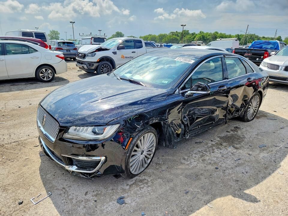 2017 LINCOLN MKZ