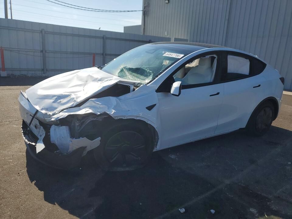 2026 TESLA Model Y