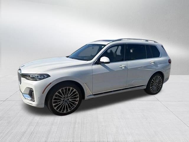 2022 BMW X7