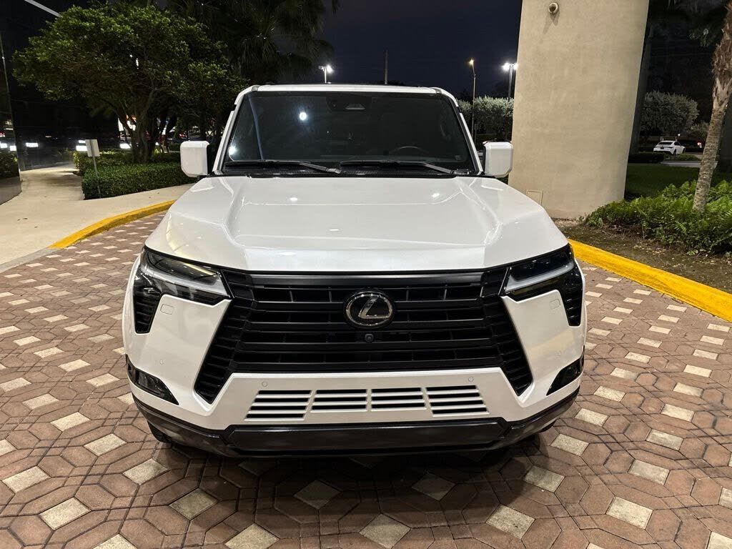 2024 Lexus GX