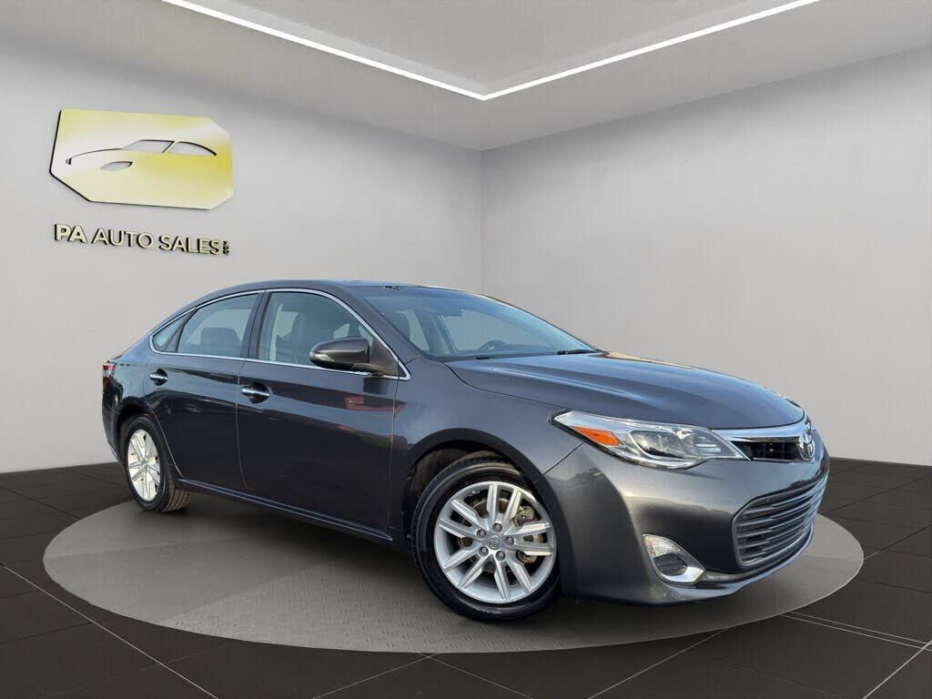 2014 TOYOTA Avalon