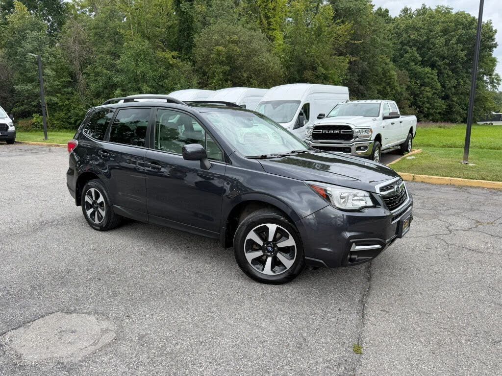 2018 SUBARU Forester