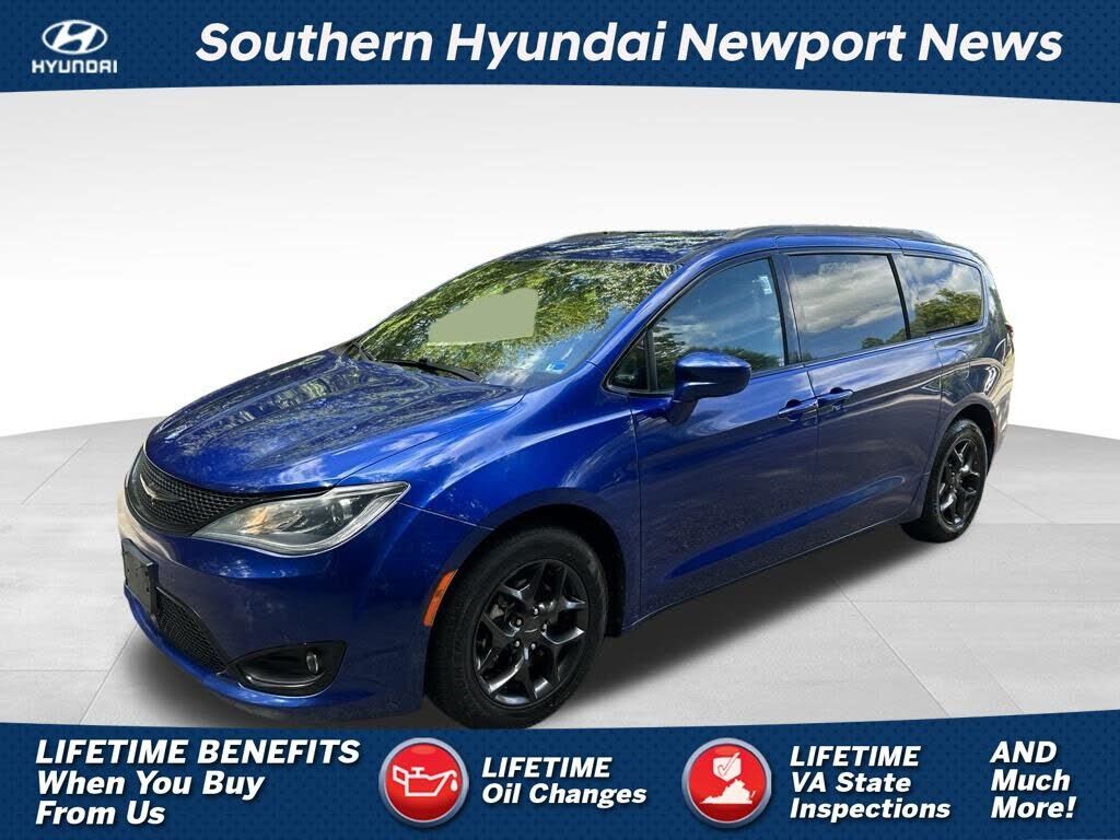 2019 CHRYSLER Pacifica