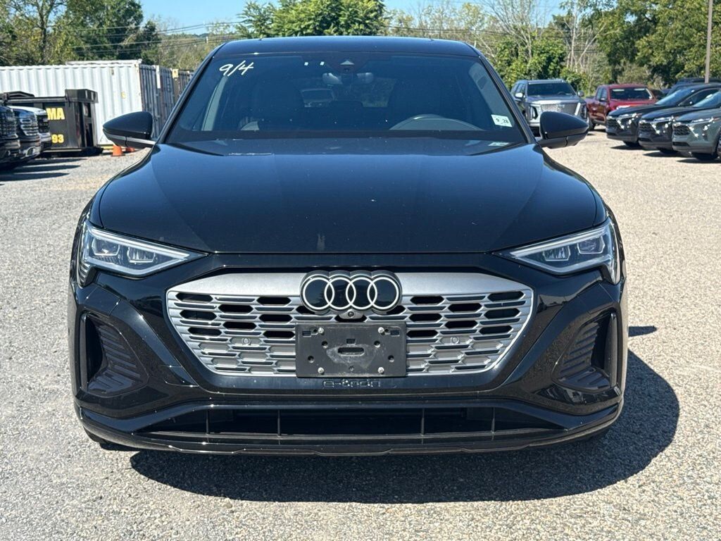 2024 Audi Q8