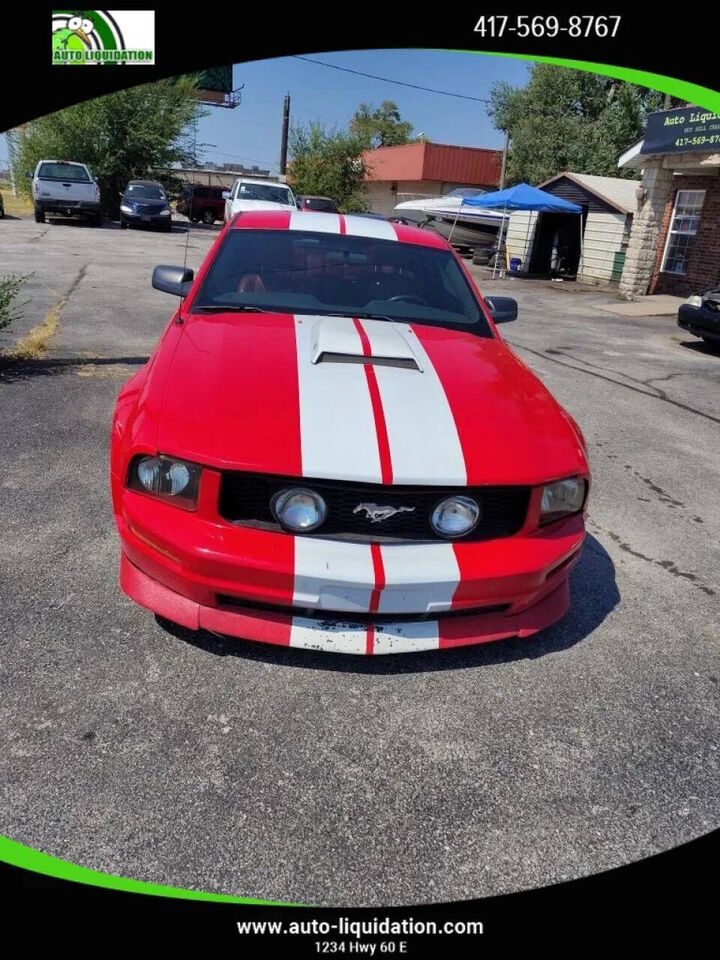 2005 FORD Mustang