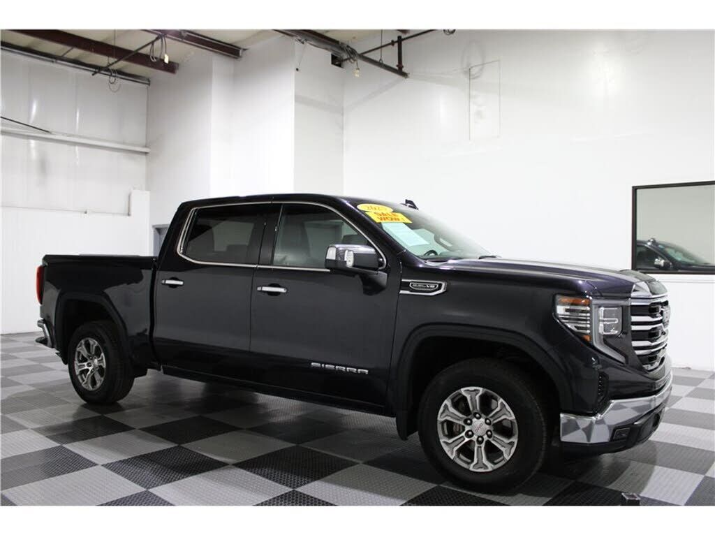 2025 GMC Sierra