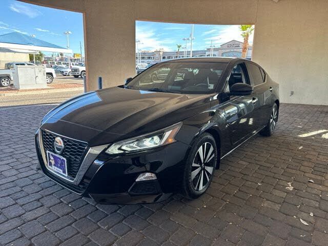 2022 NISSAN Altima