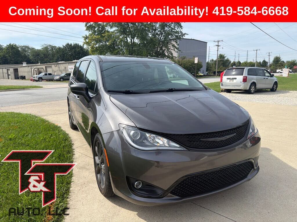 2020 CHRYSLER Pacifica