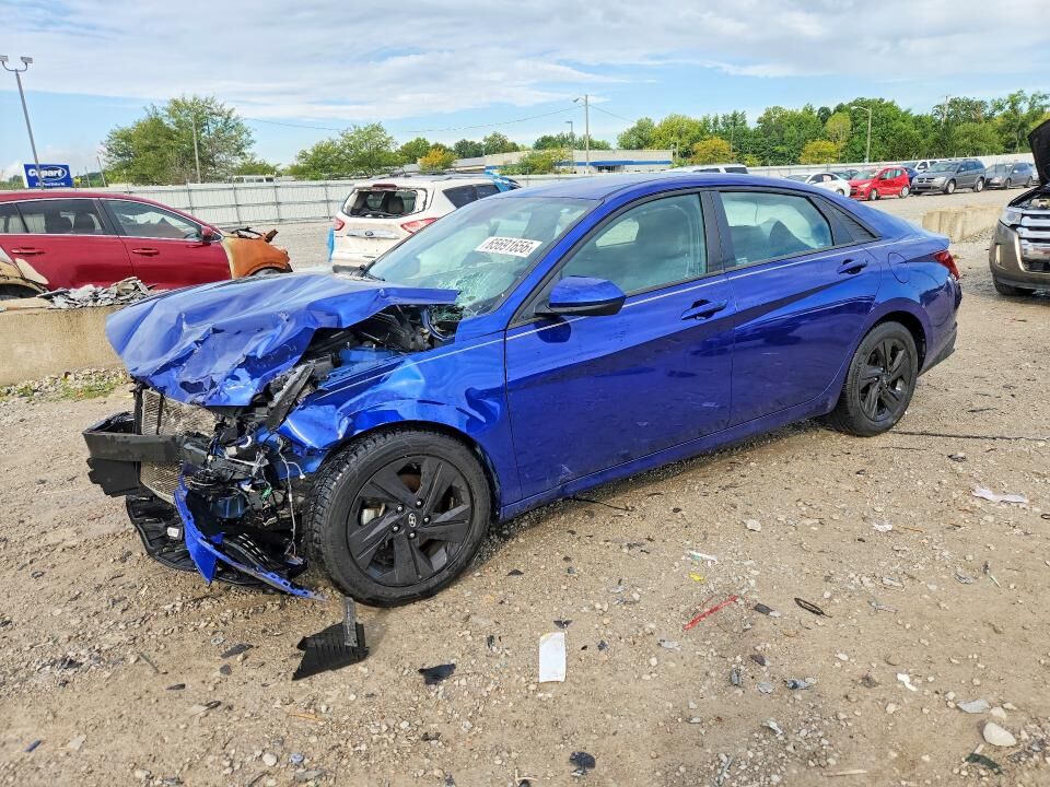 2021 HYUNDAI Elantra