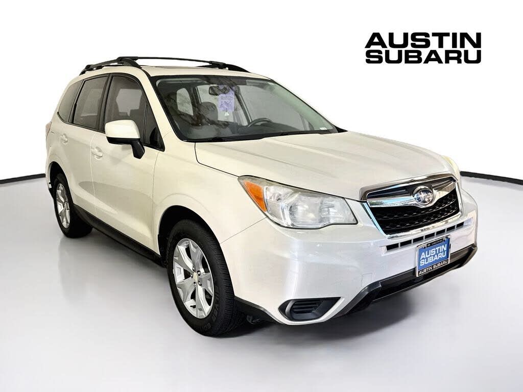 2015 SUBARU Forester