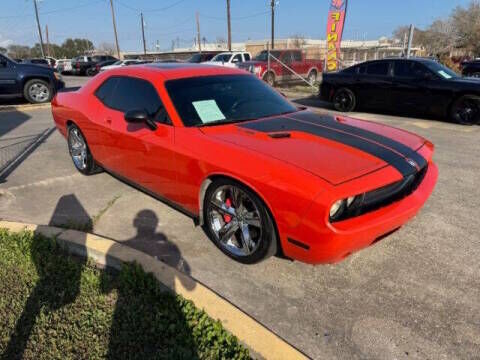 2008 DODGE Challenger