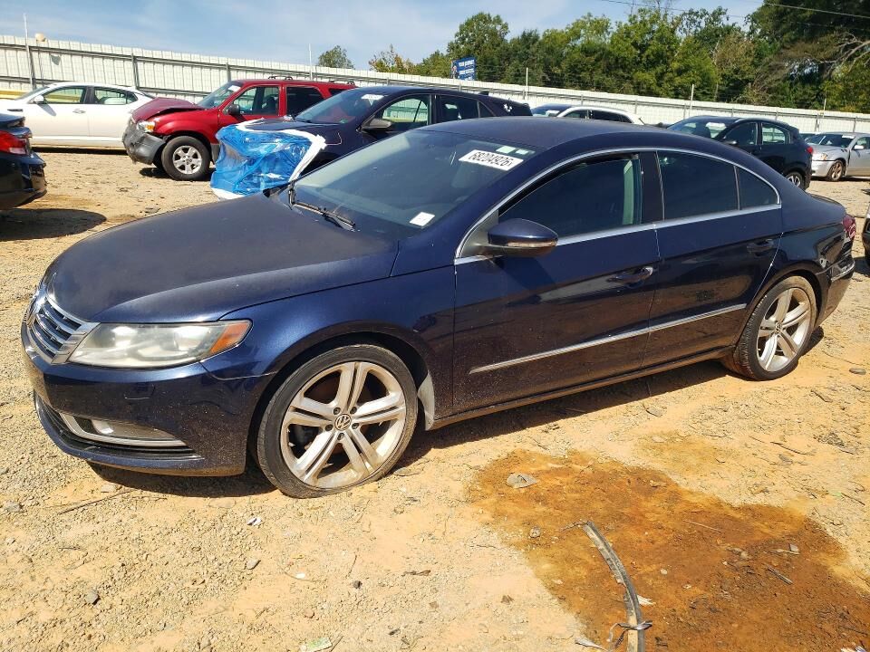 2013 VOLKSWAGEN Passat