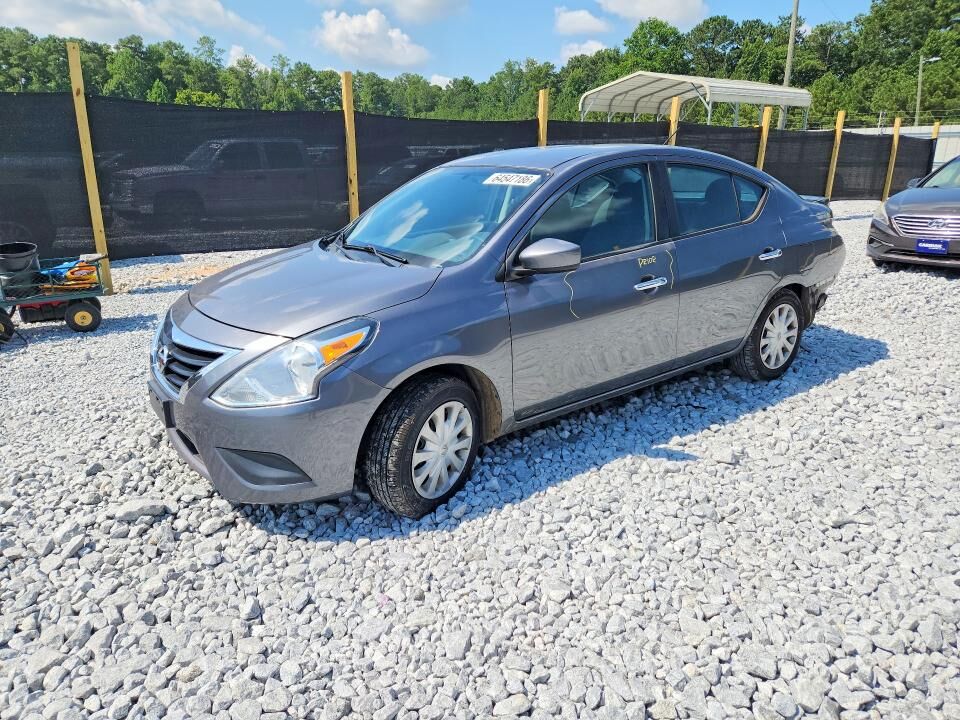 2018 NISSAN Versa