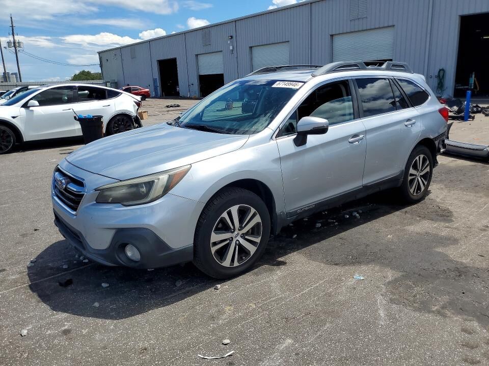 2018 SUBARU Outback