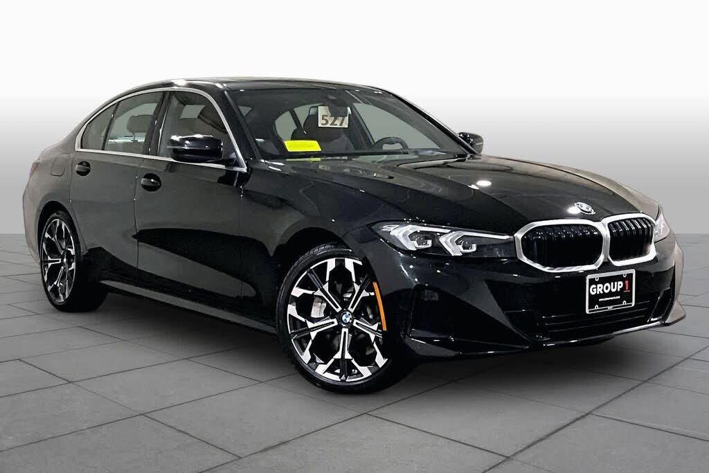 2025 BMW 330i