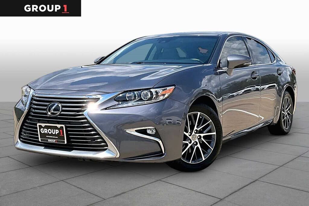 2018 LEXUS ES