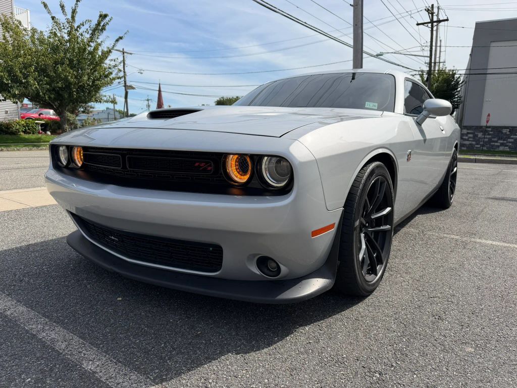 2021 DODGE Challenger