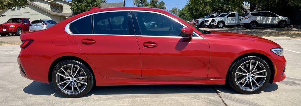 2022 BMW 330i