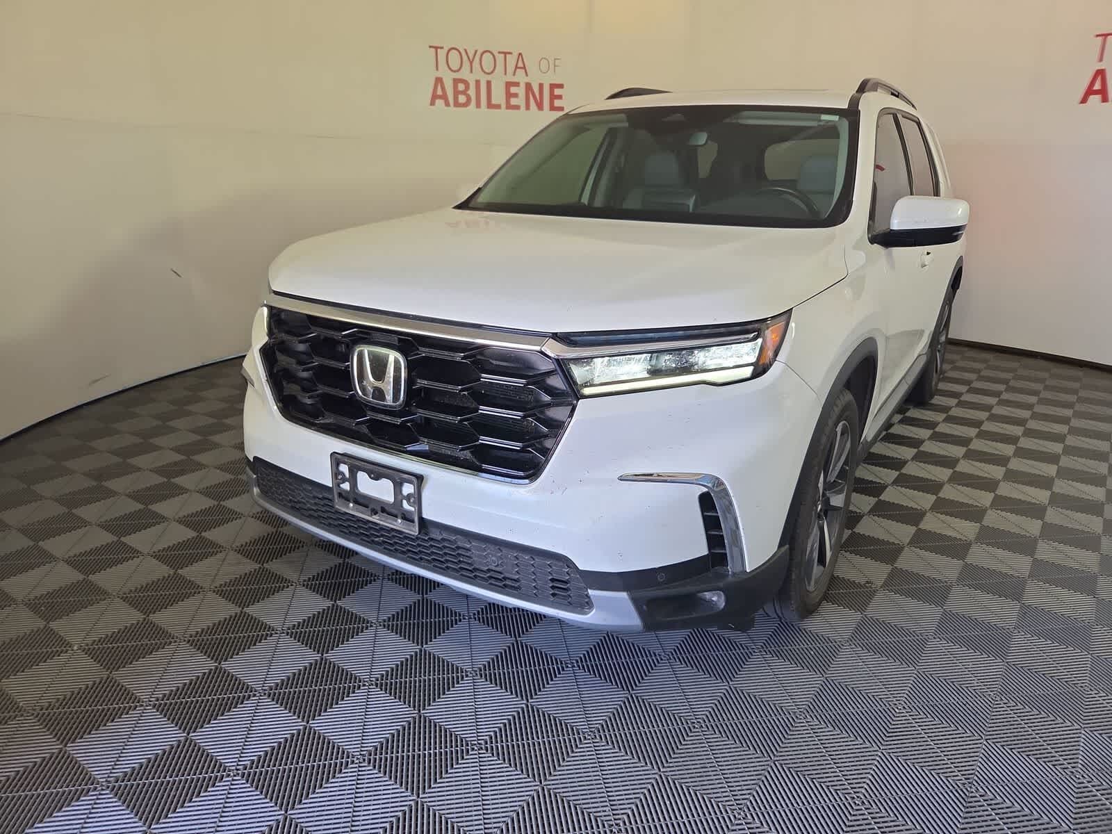2025 HONDA Pilot