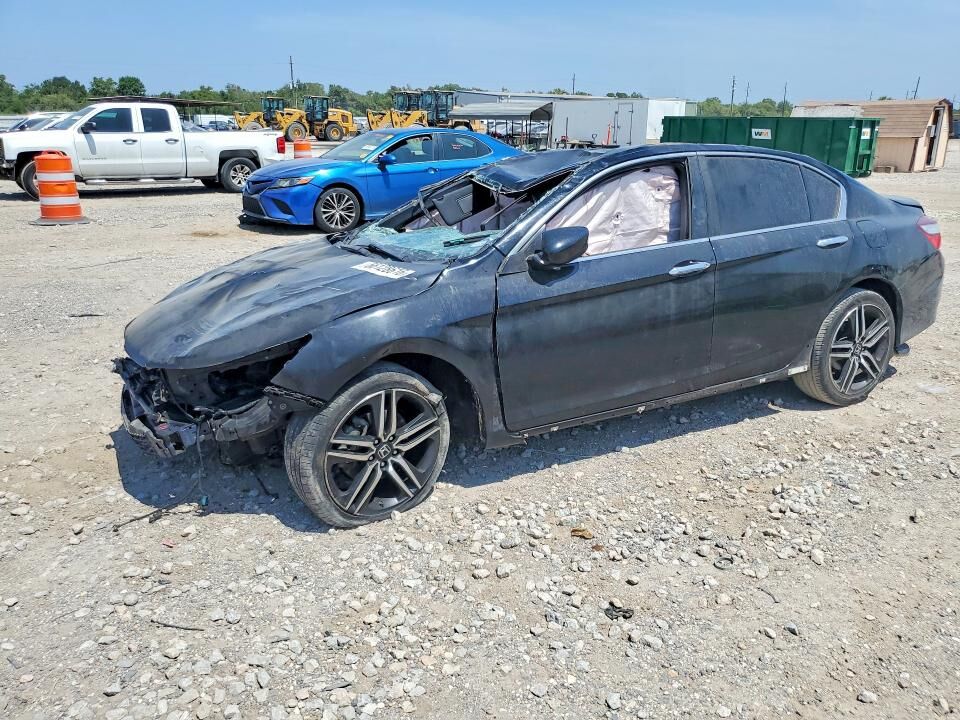 2017 HONDA Accord