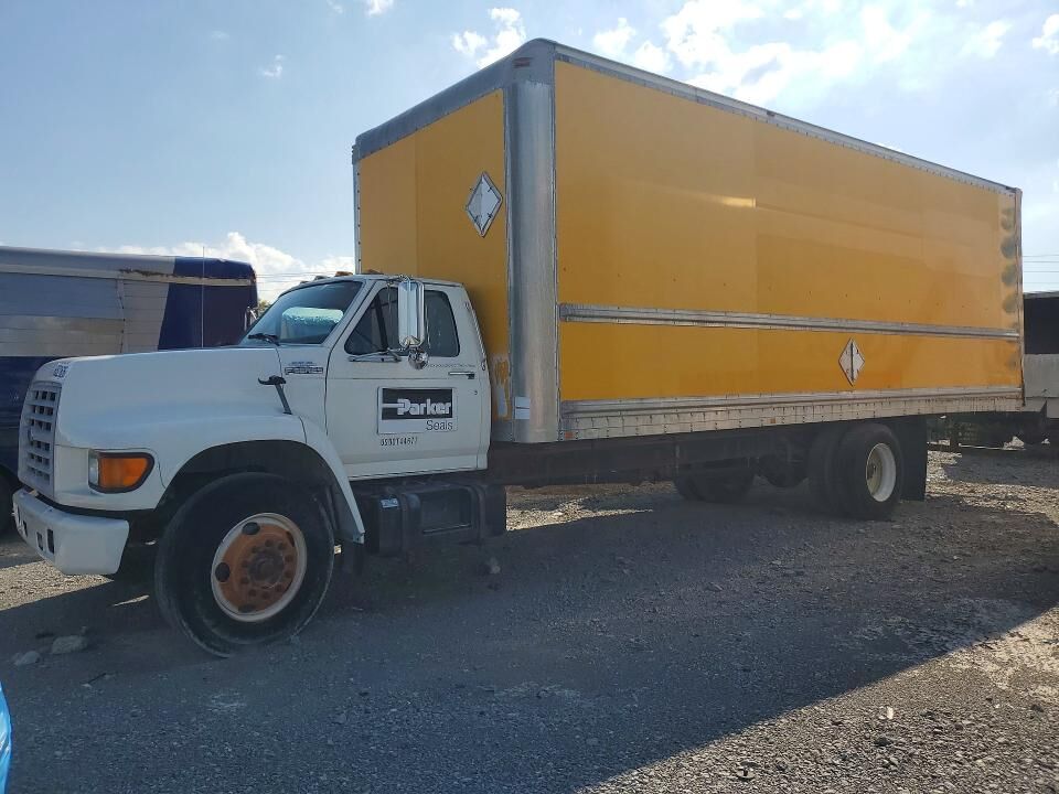 1998 FORD F-700