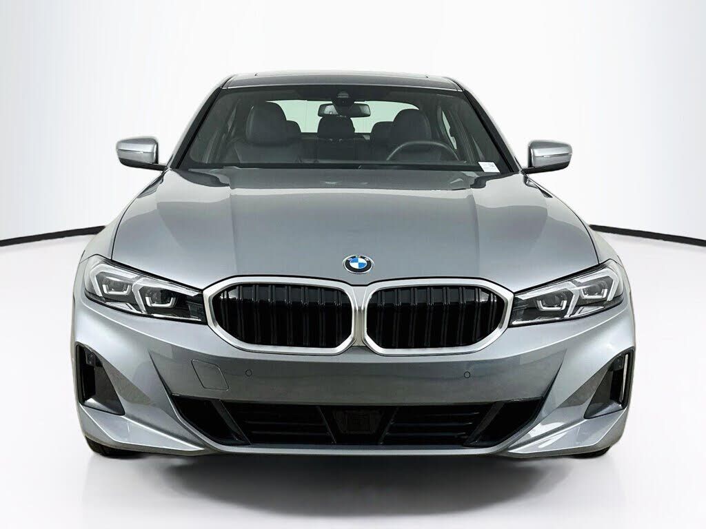 2026 BMW 330i