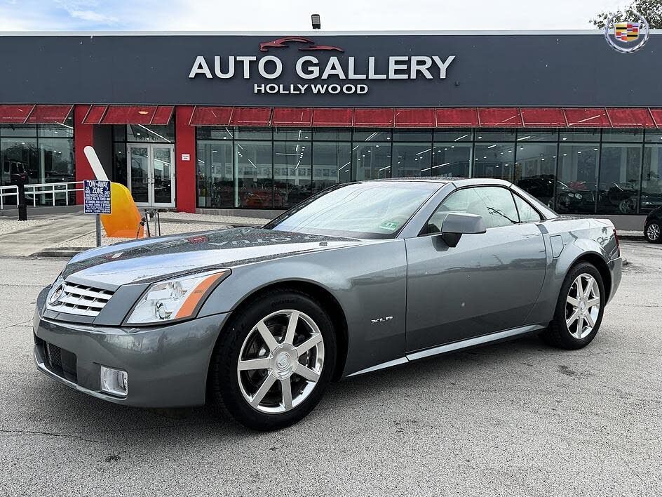 2004 CADILLAC XLR