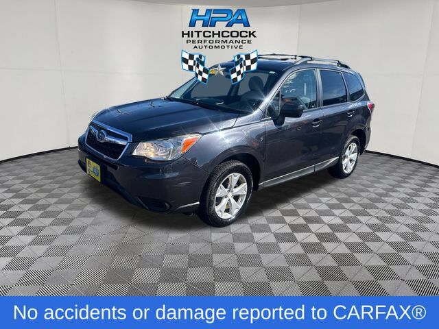 2016 SUBARU Forester