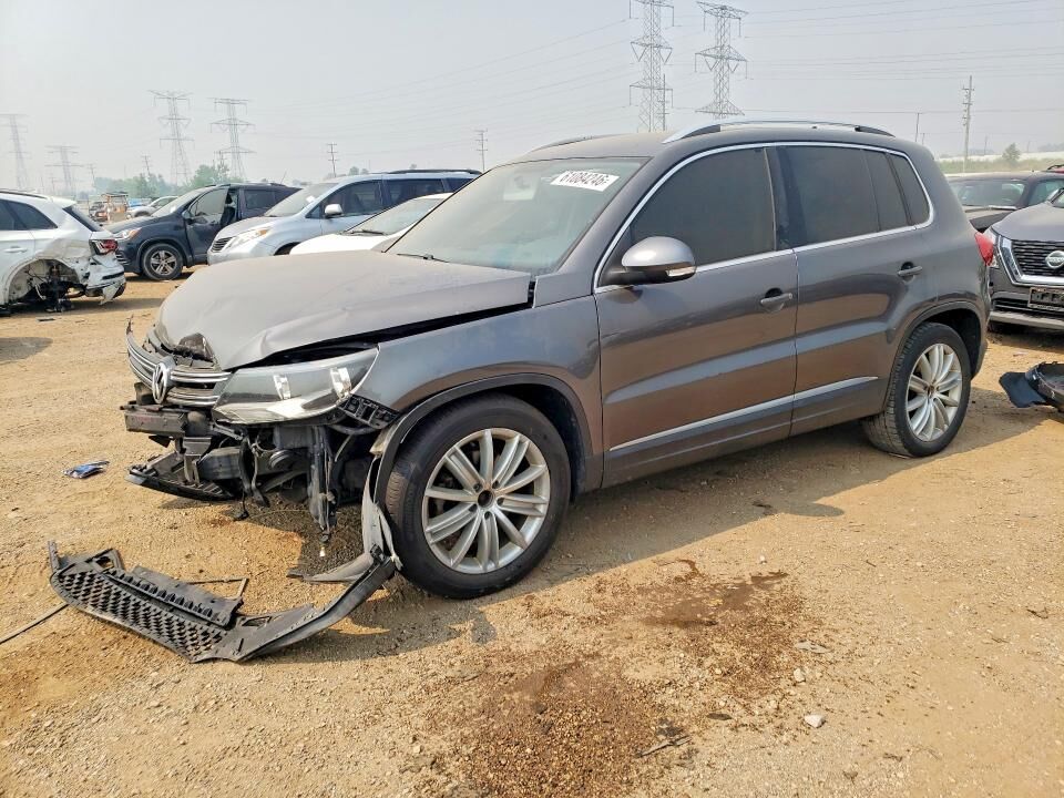 2013 VOLKSWAGEN Tiguan
