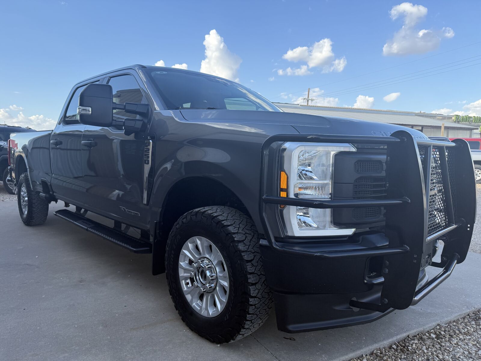 2025 FORD F-250