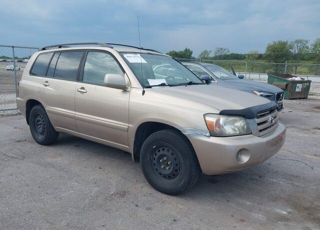 2004 TOYOTA Highlander