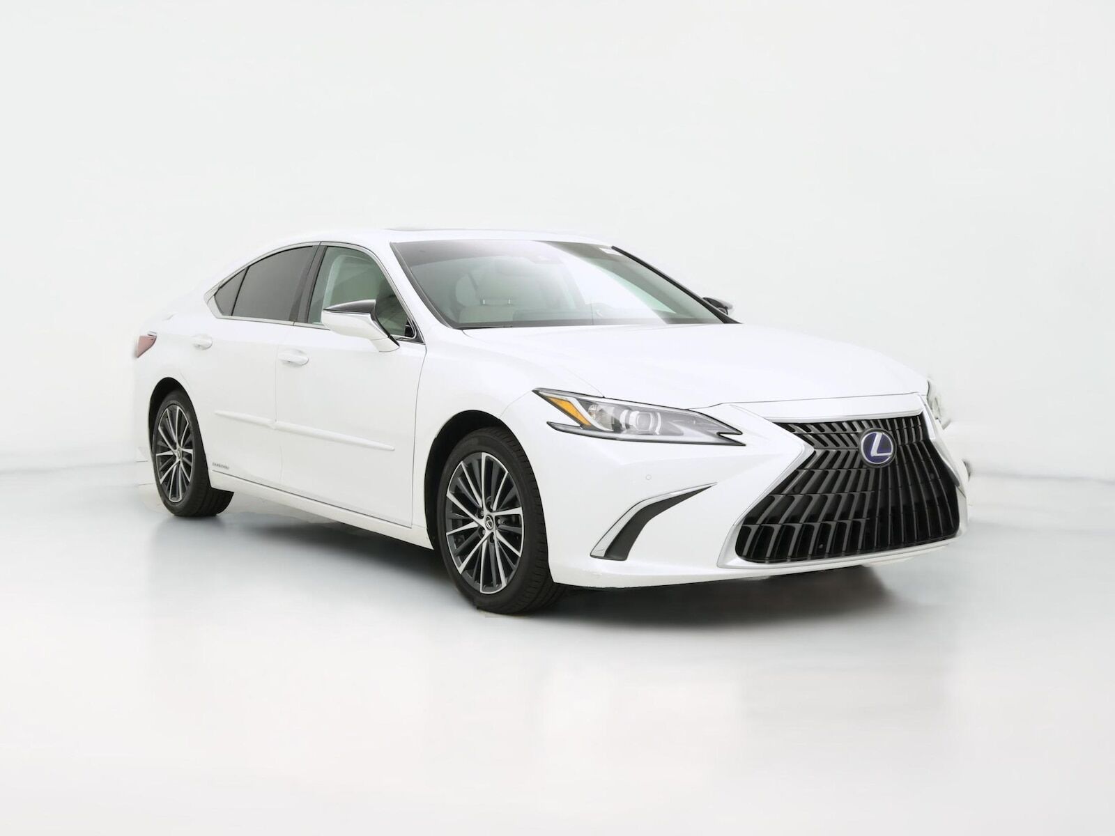 2022 LEXUS ES