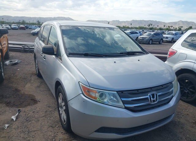 2013 HONDA Odyssey