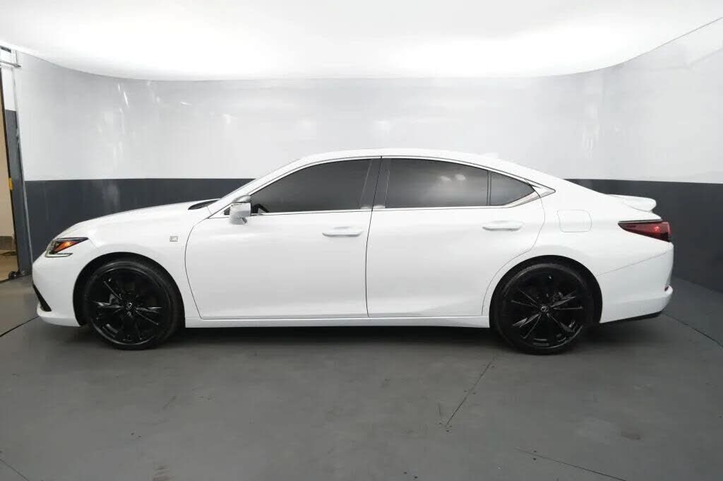 2024 Lexus ES