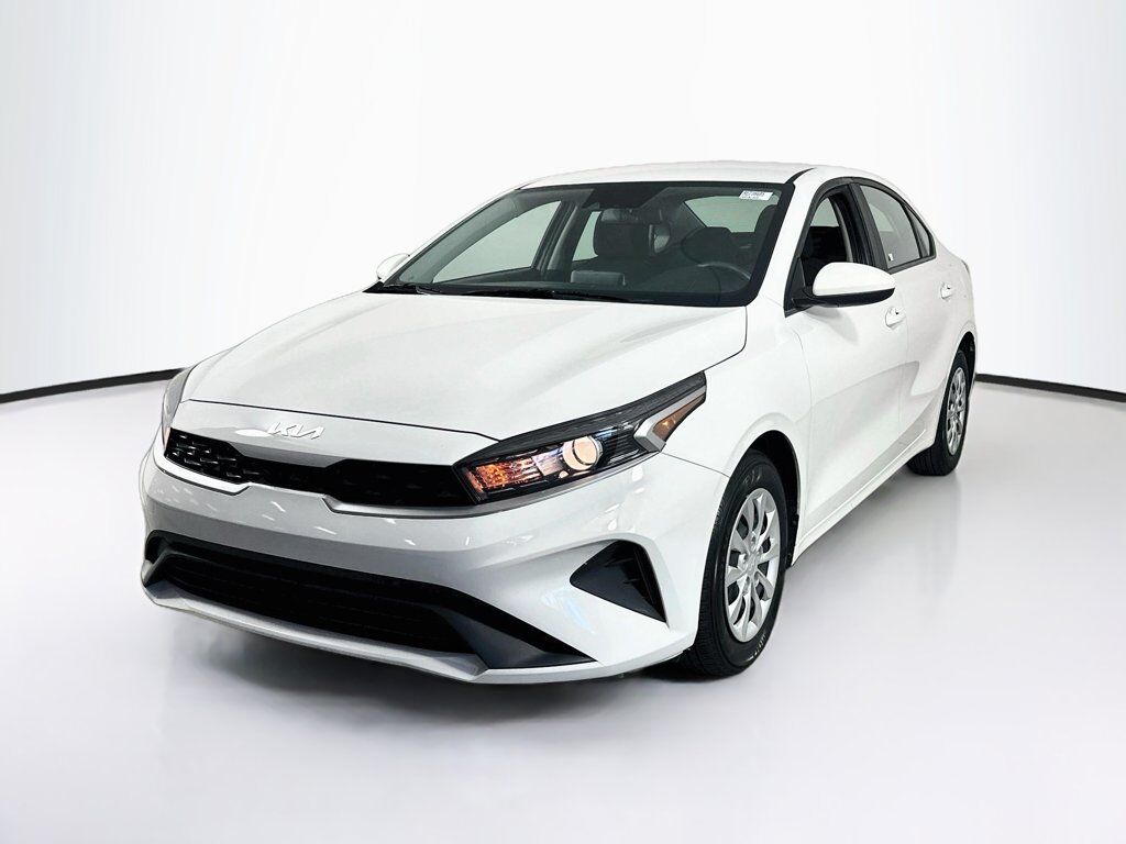 2024 KIA Forte
