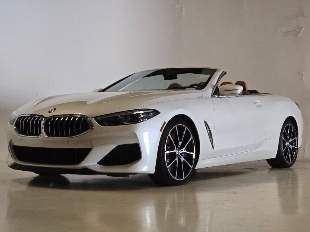 2021 BMW M8