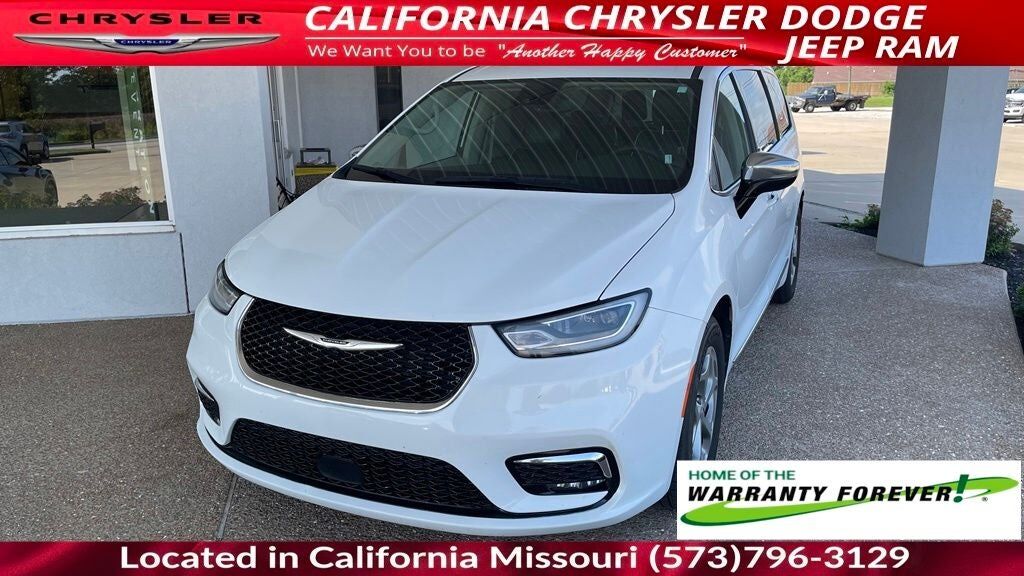 2023 CHRYSLER Pacifica