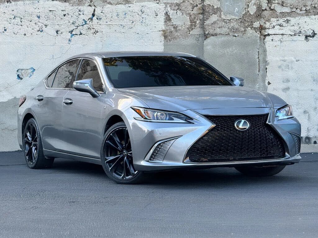 2021 LEXUS ES