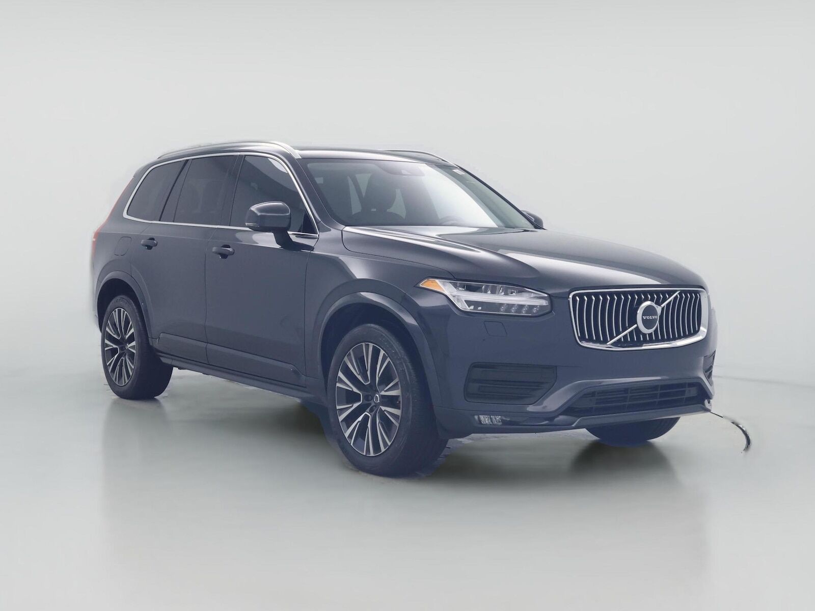 2022 VOLVO XC90