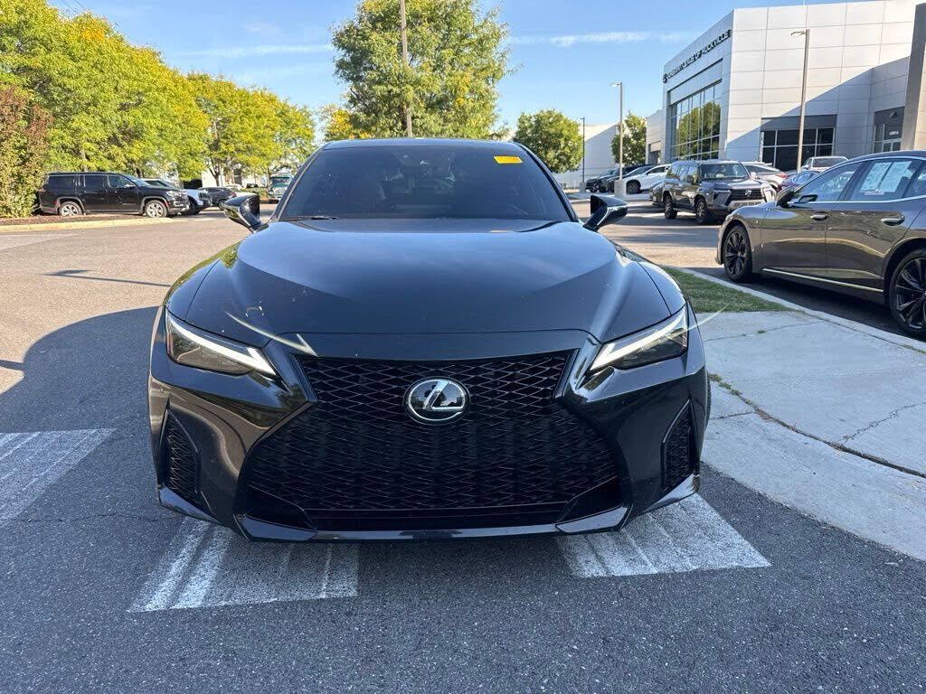2024 Lexus IS