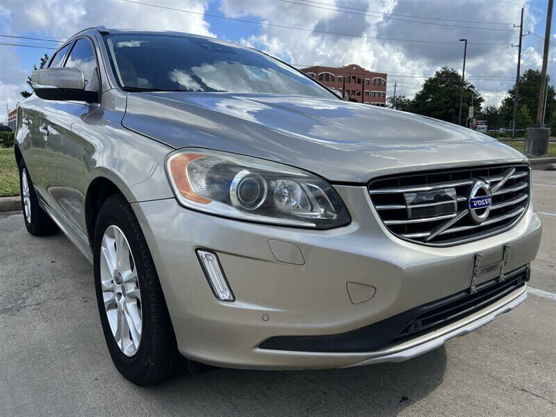 2016 VOLVO XC60