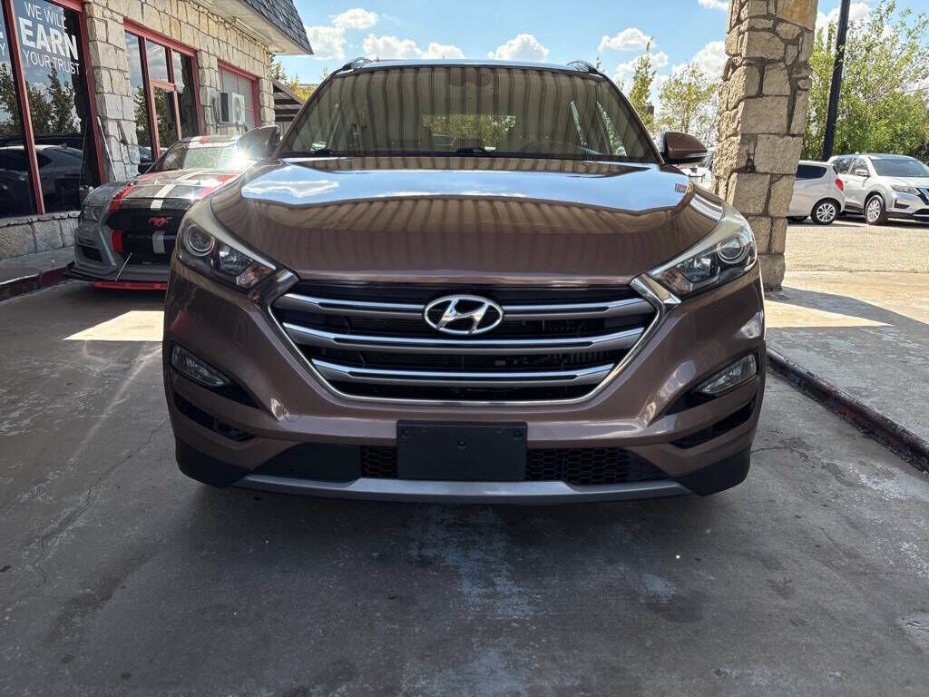 2016 HYUNDAI Tucson