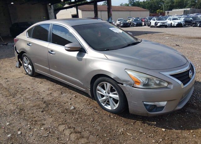 2015 NISSAN Altima
