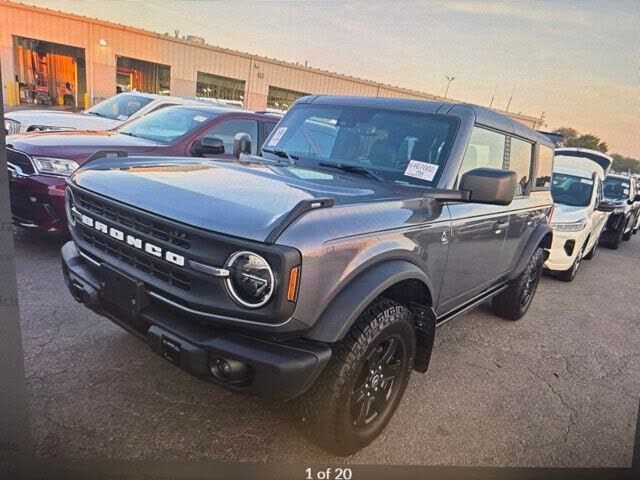 2024 FORD Bronco