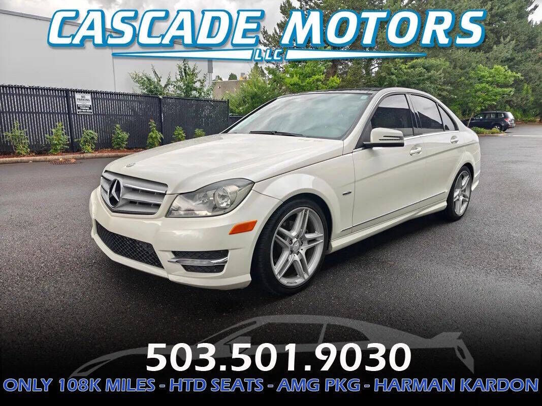 2012 MERCEDES-BENZ C-Class