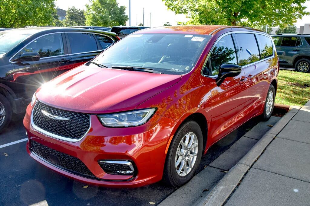 2025 CHRYSLER Pacifica