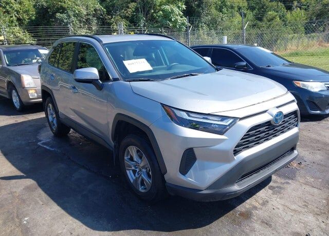 2024 TOYOTA RAV4