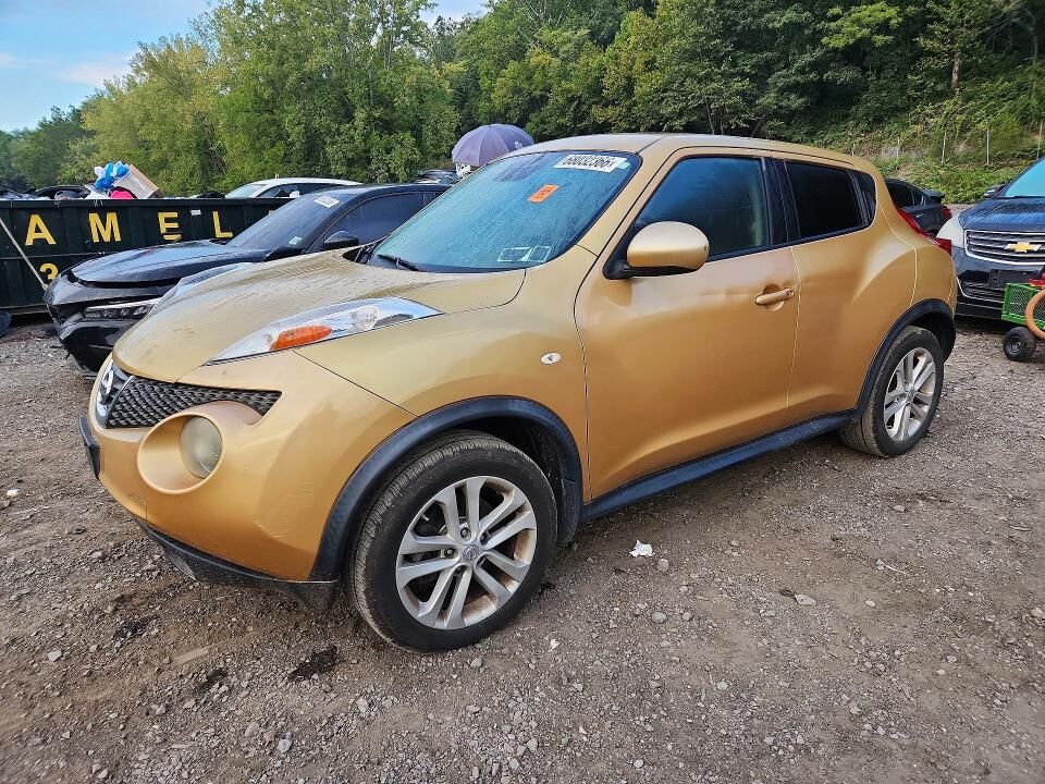 2013 NISSAN Juke
