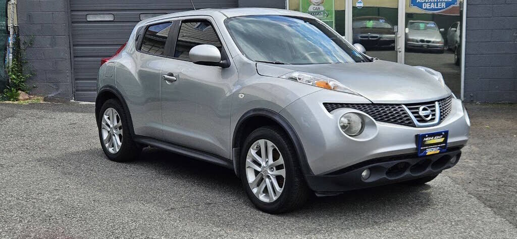 2012 NISSAN Juke
