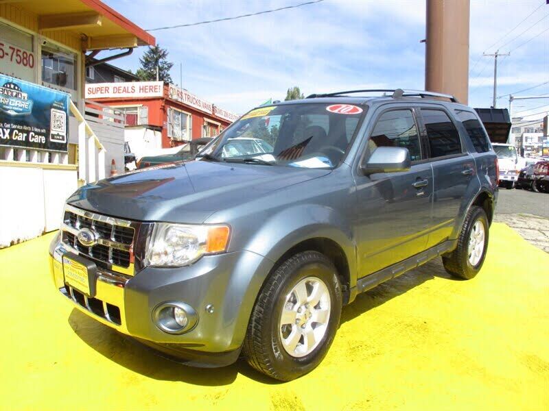 2010 FORD Escape